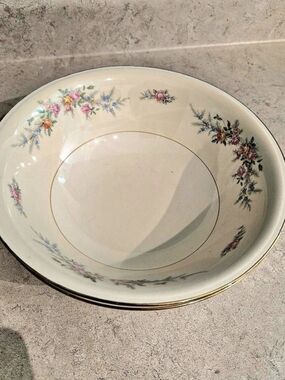 Vintage Homer Laughlin Eggshell Nautilus Floral 2 Serving Bowls White & Gold